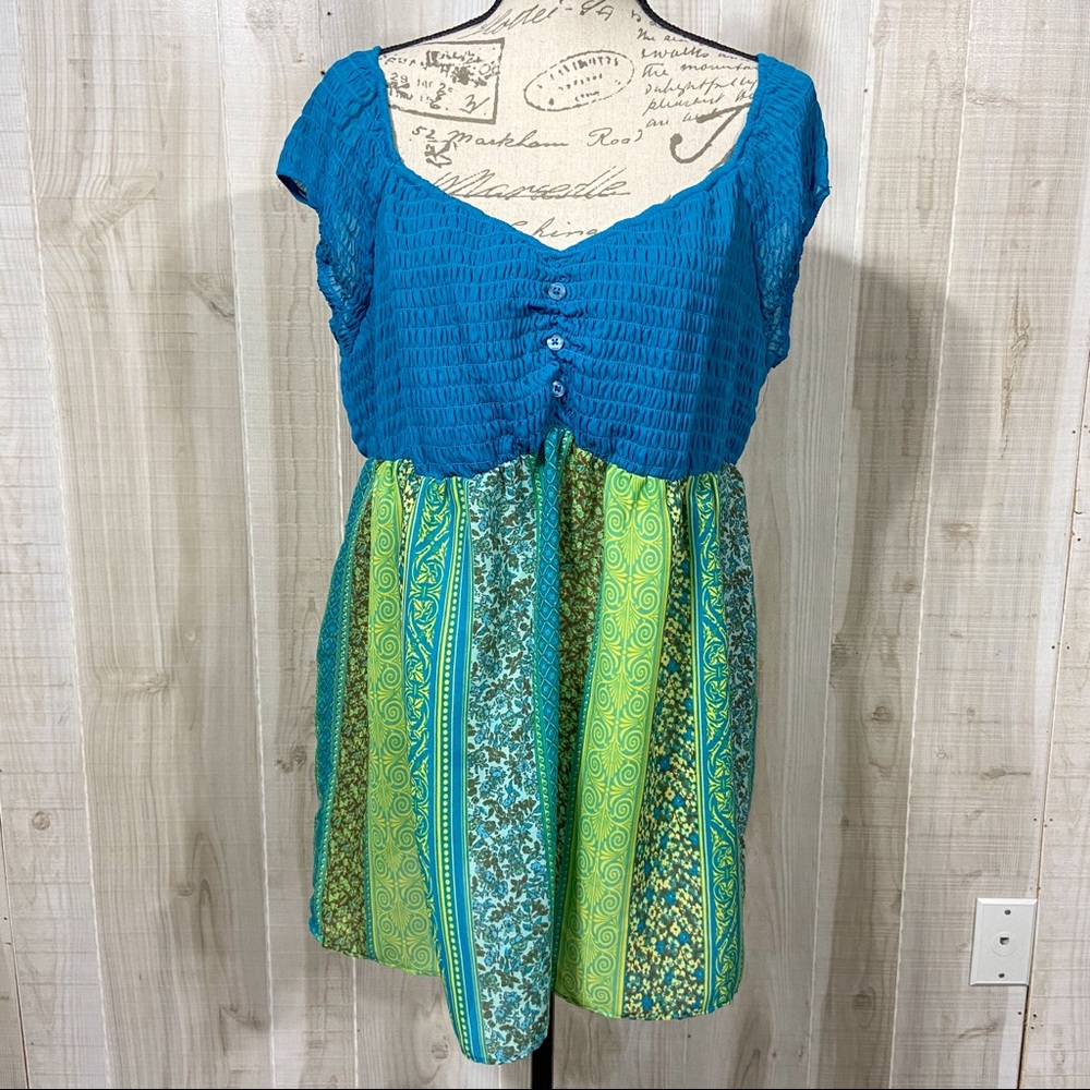 Lane Bryant Short Sleeve V Neck Top Blue 14-16
